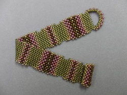 peyote with farfalle beads