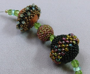 Right Angle Weave Beaded Beads